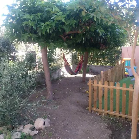 Appartement 62 M2 1Er Etage Avec Jardin Au Rdc Saint-Génis Exterior foto